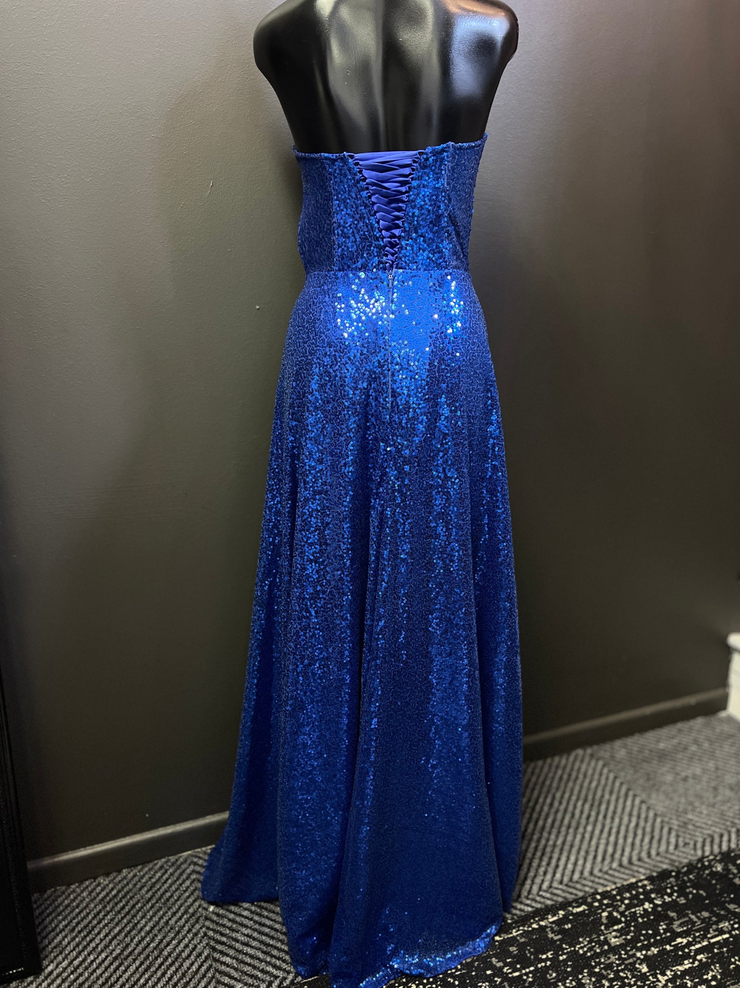 CODE 4117: Size 10