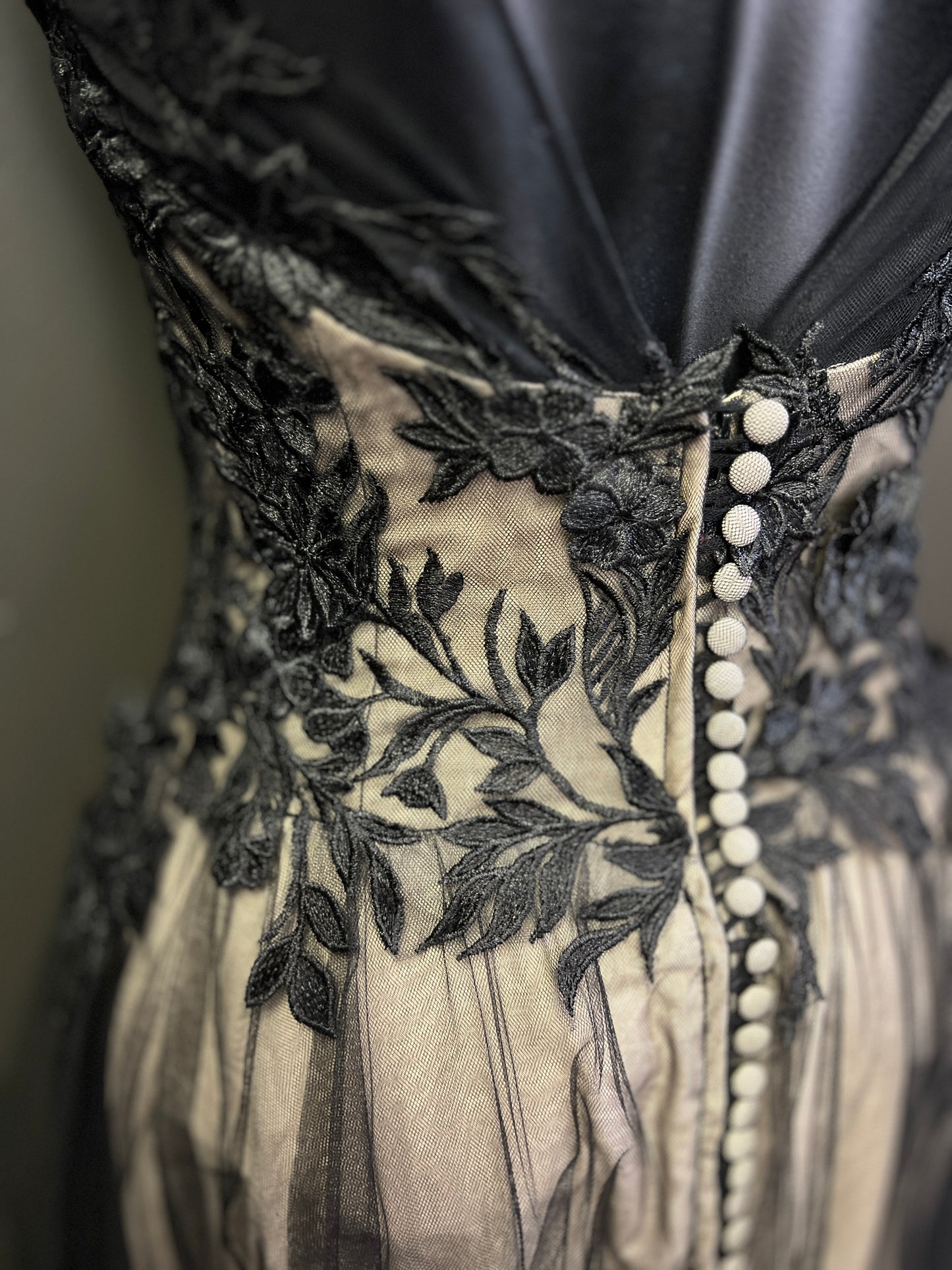 CODE 4108: Size 10