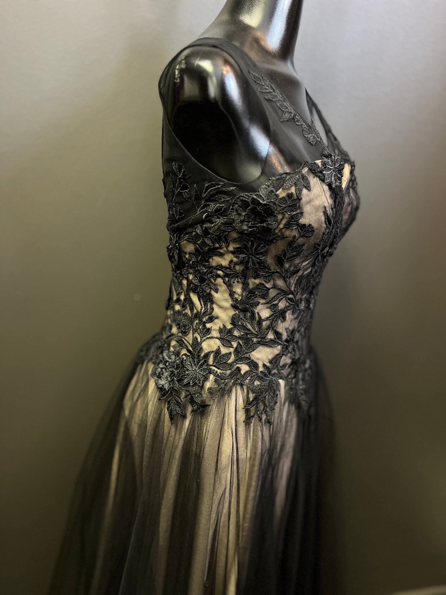 CODE 4108: Size 10