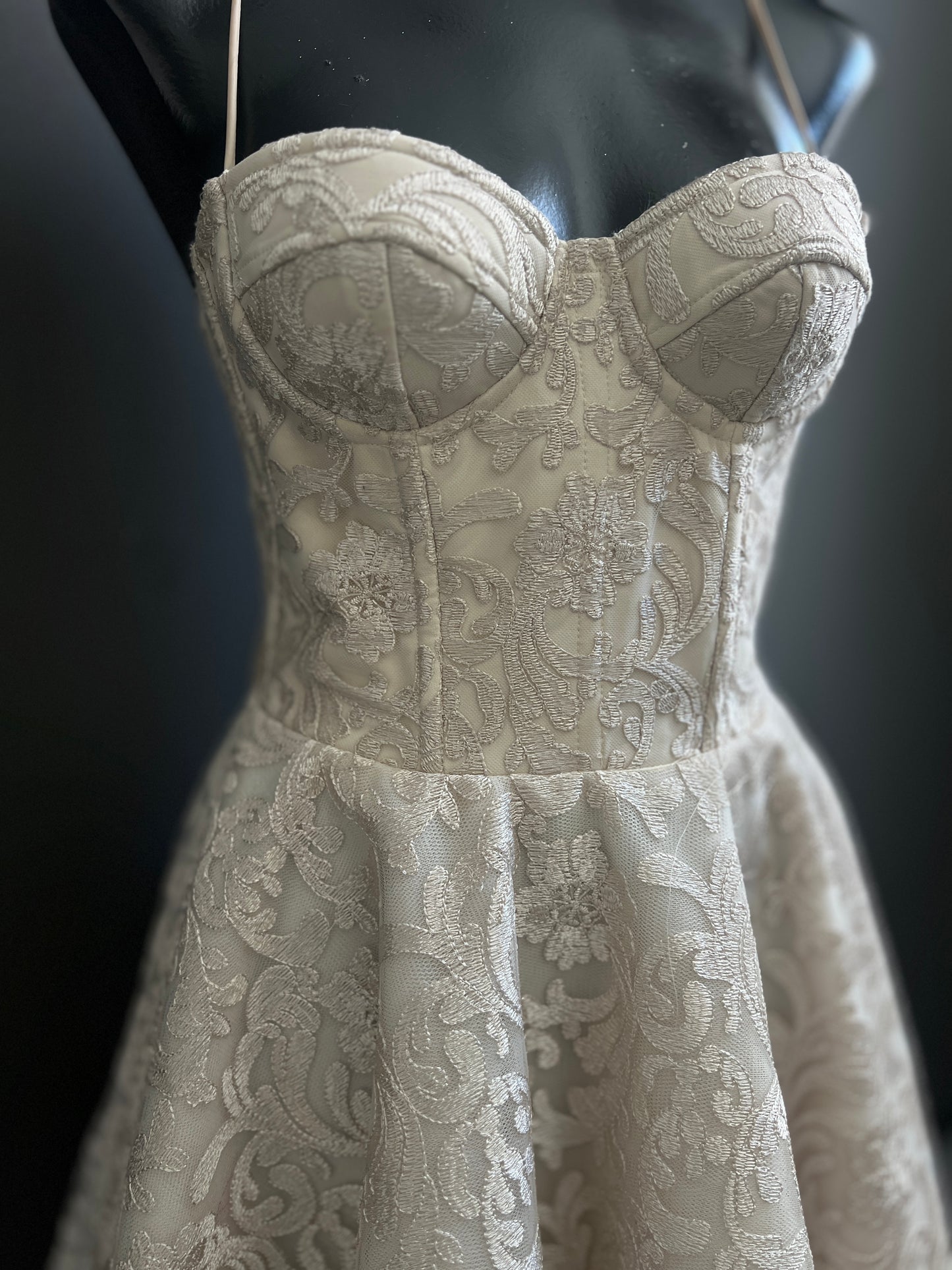 CODE 4115: Size 6/8