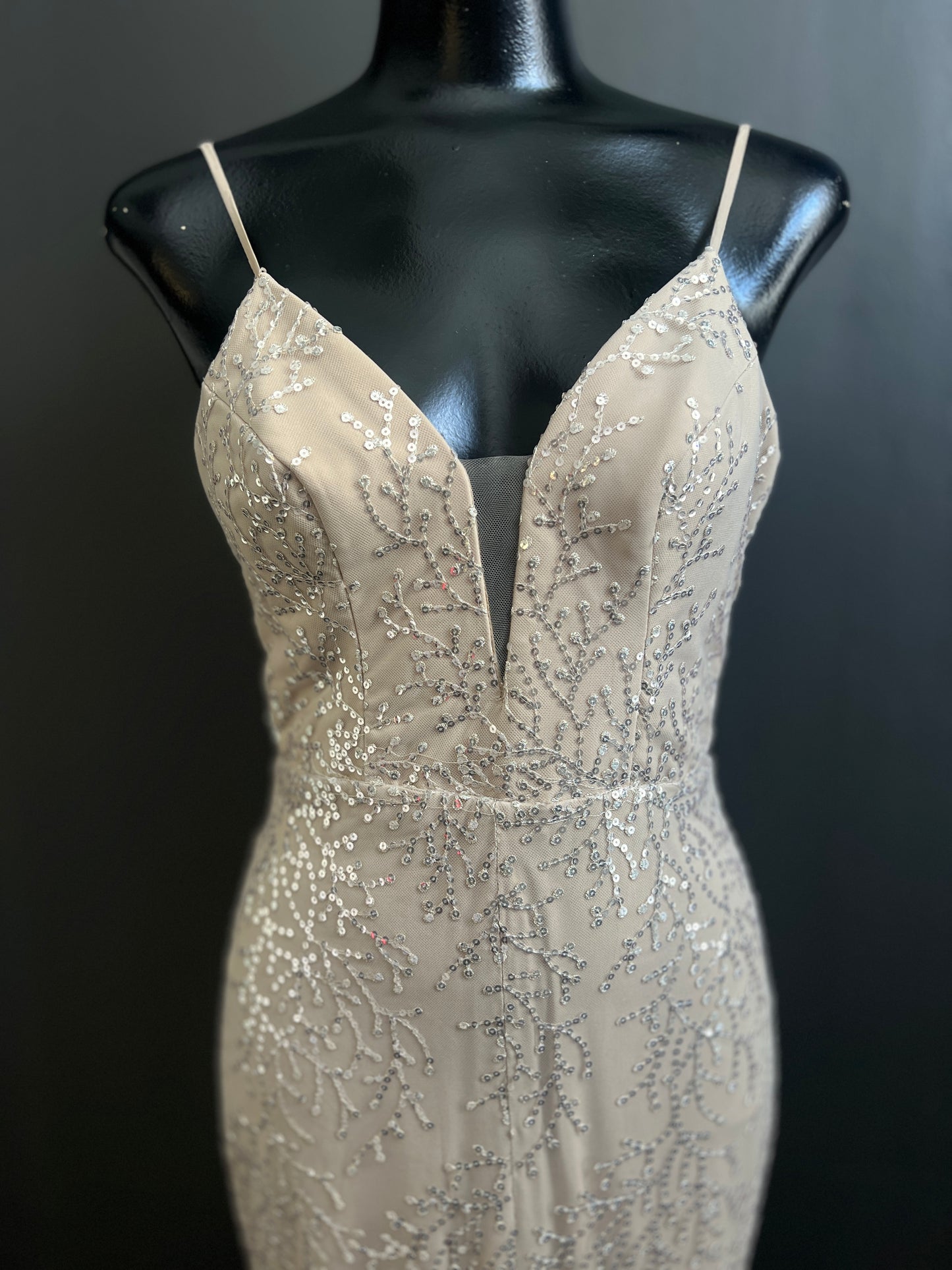 CODE 4111: Size 8/10