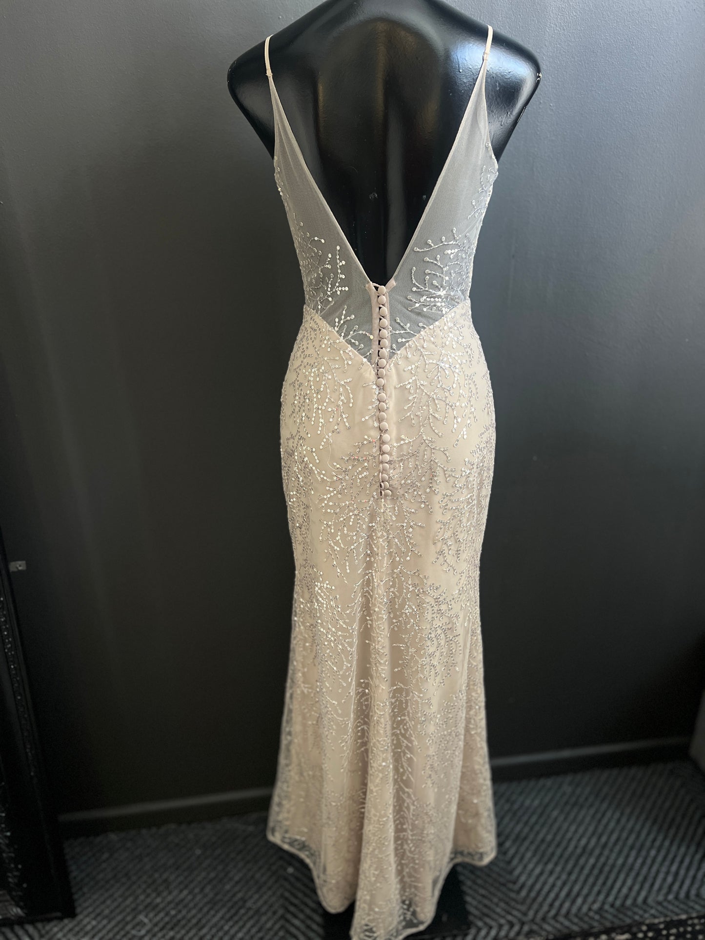 CODE 4111: Size 8/10