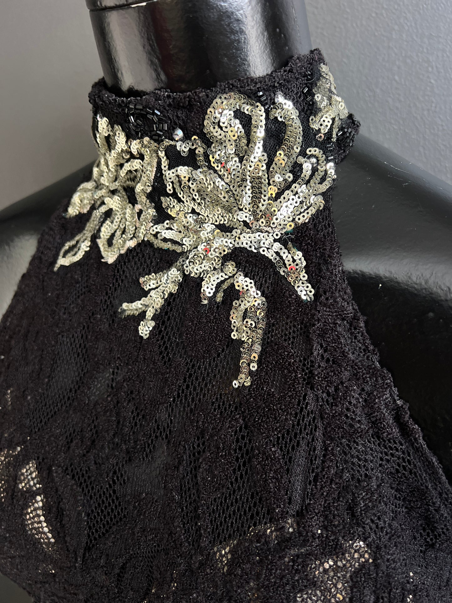 CODE 4023: Size 8/10