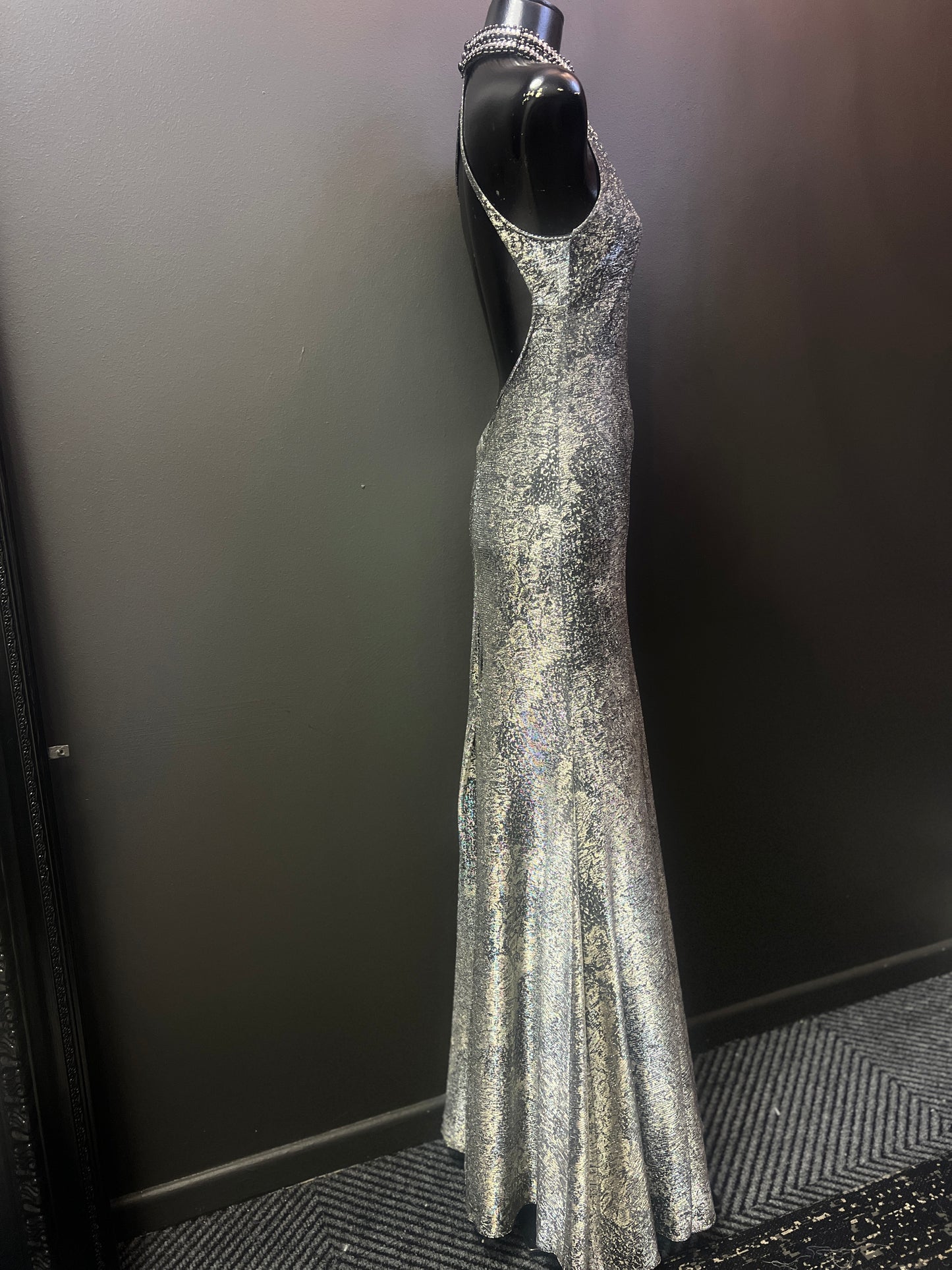 CODE 4011: Size 10