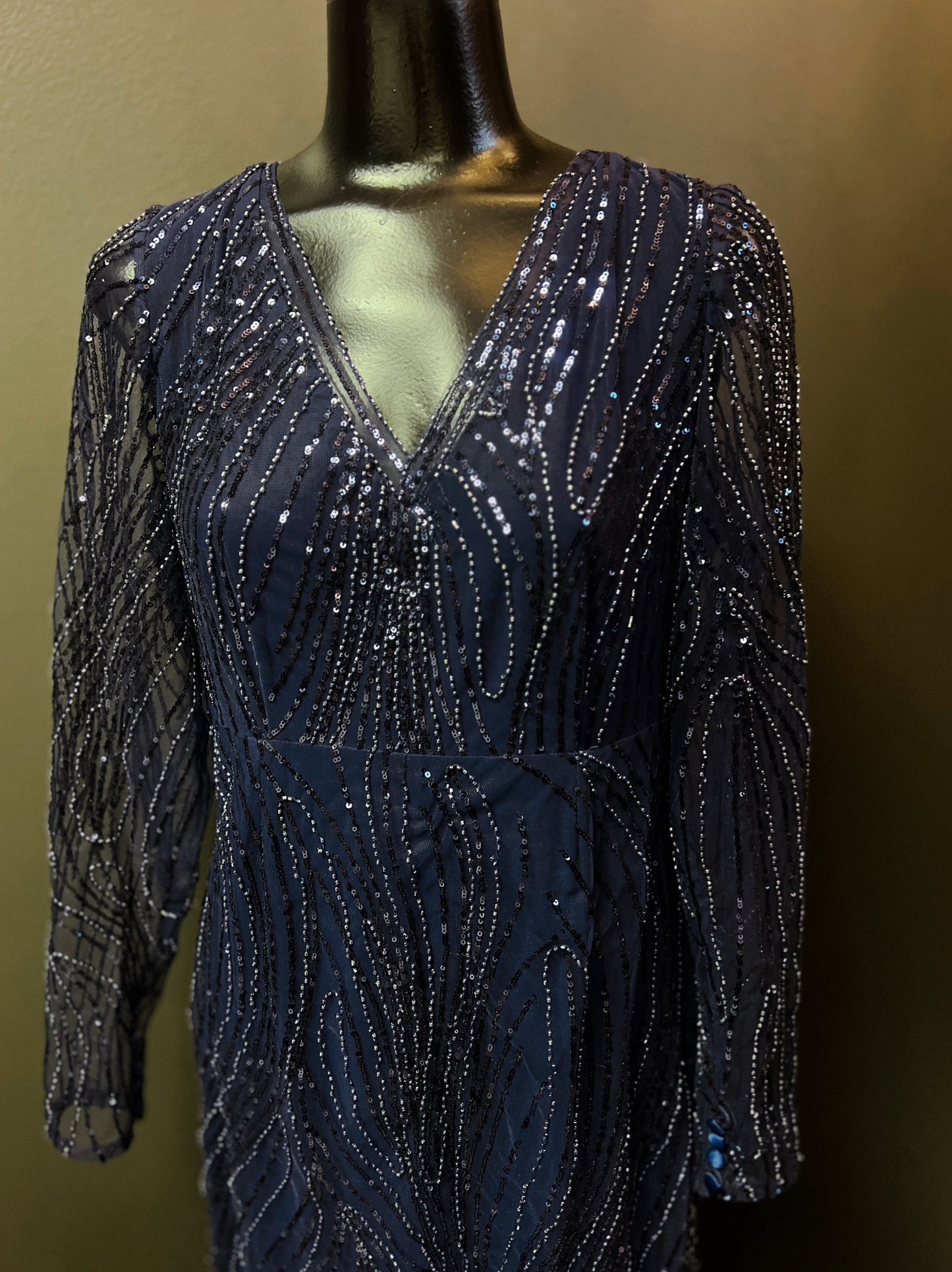 CODE 4017: Size 14/16