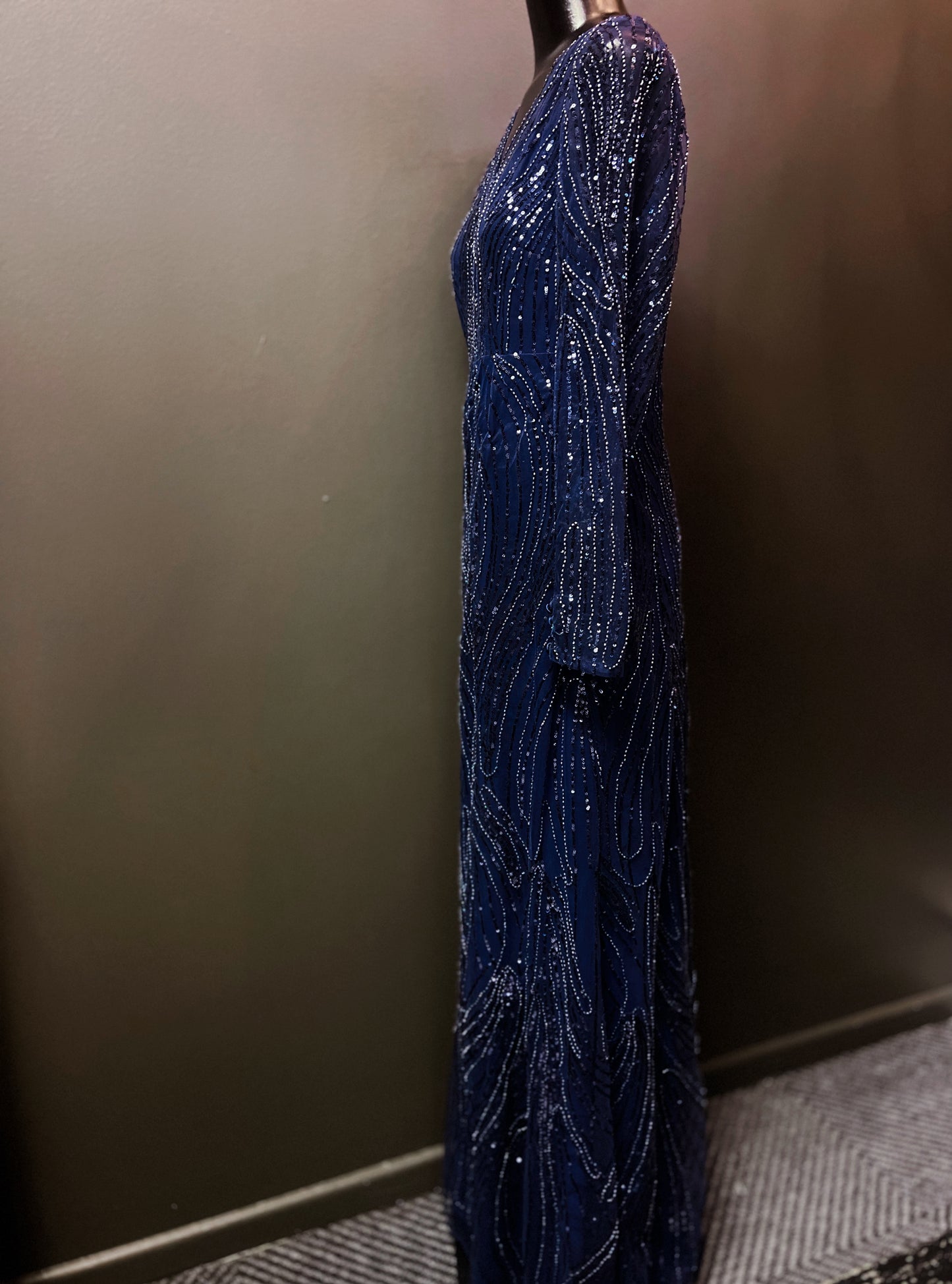 CODE 4017: Size 14/16