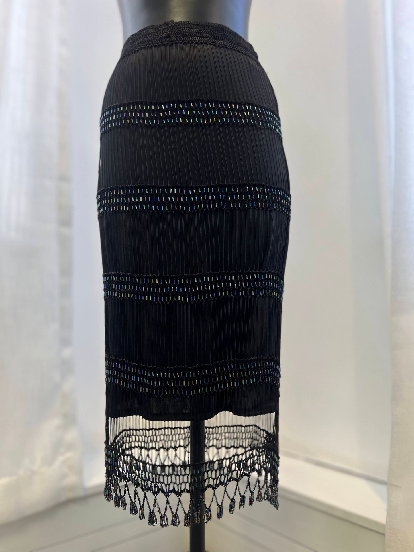 CODE 4092: Size 6/8