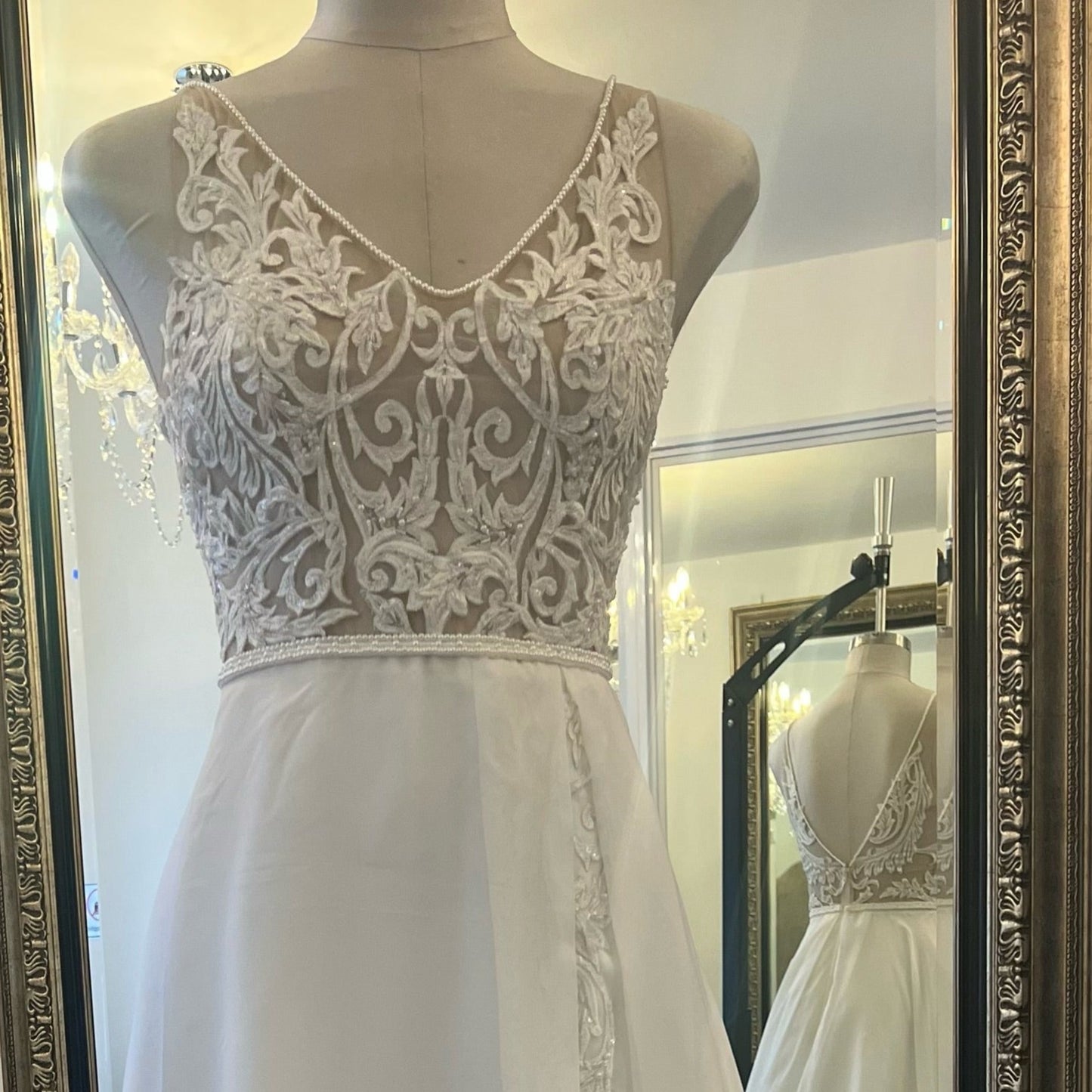 CODE 2111: Size 6/8