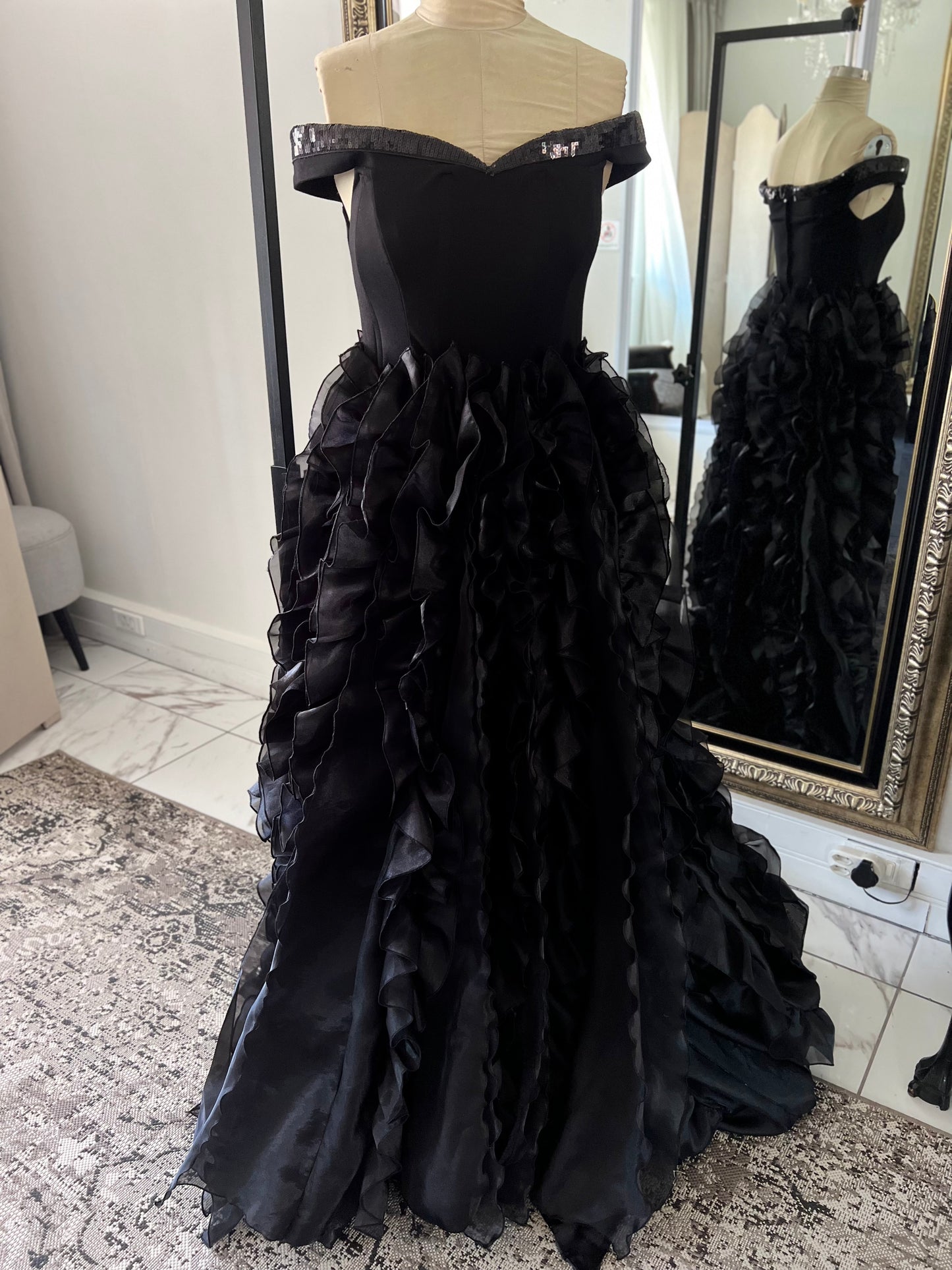 Black Off the Shoulder Ruffles Dress