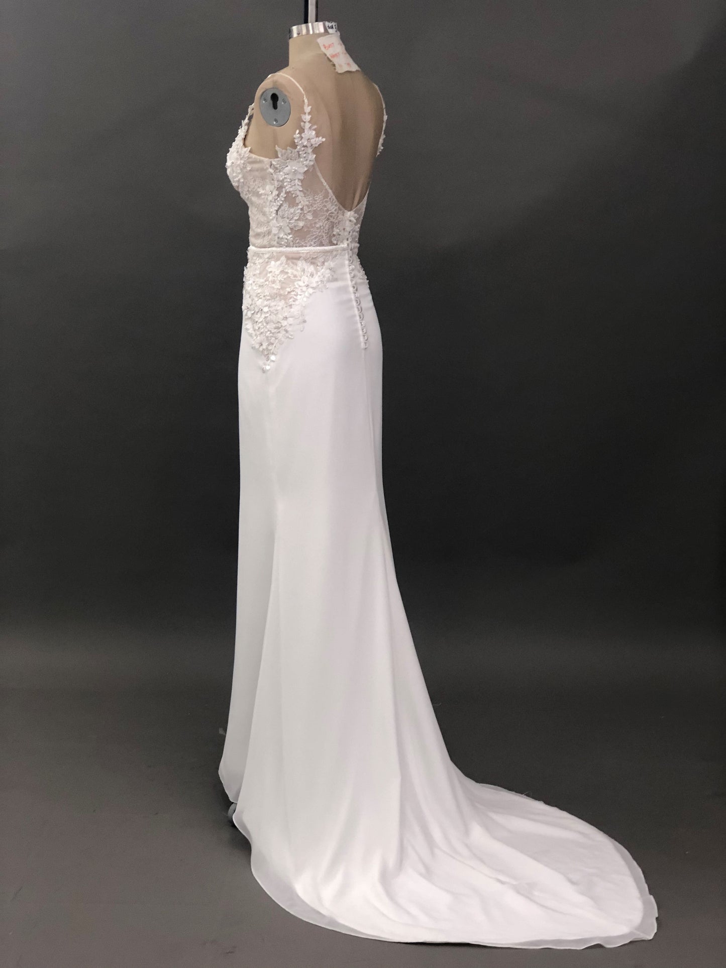 CODE 2094: Size 6/8