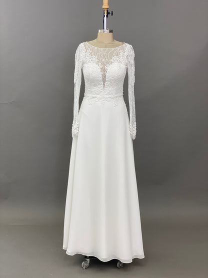 CODE 2037: Milk chiffon with beaded Chantilly lace, Size 10/12