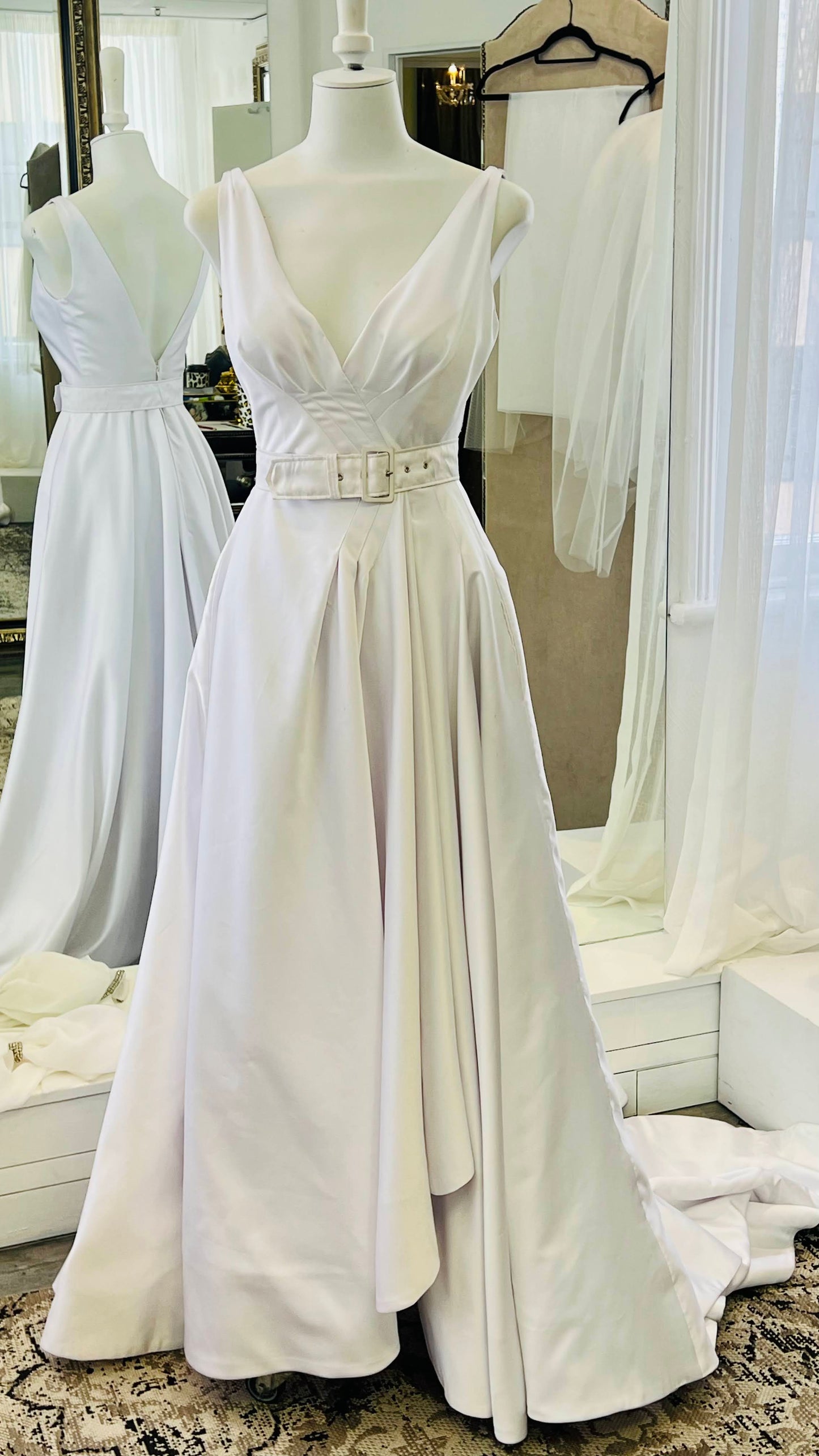Code 2097: Size 8