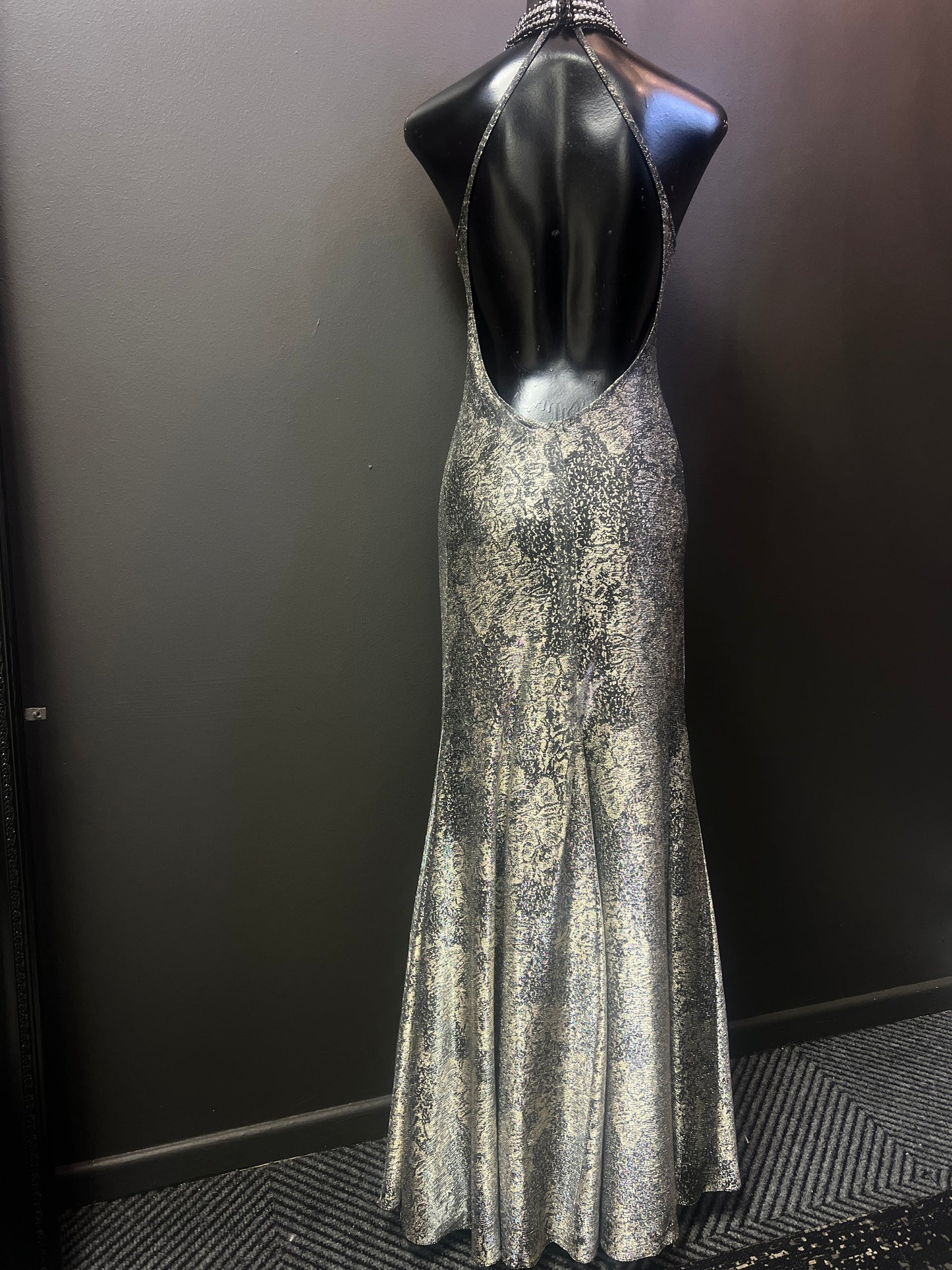 CODE 4011: Size 10
