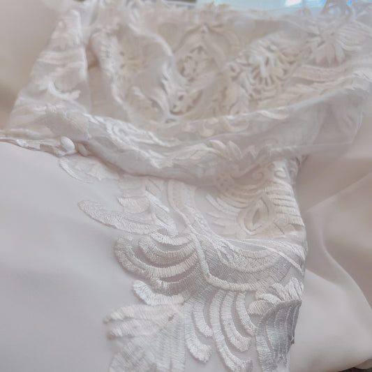 CODE 2033: Size 10