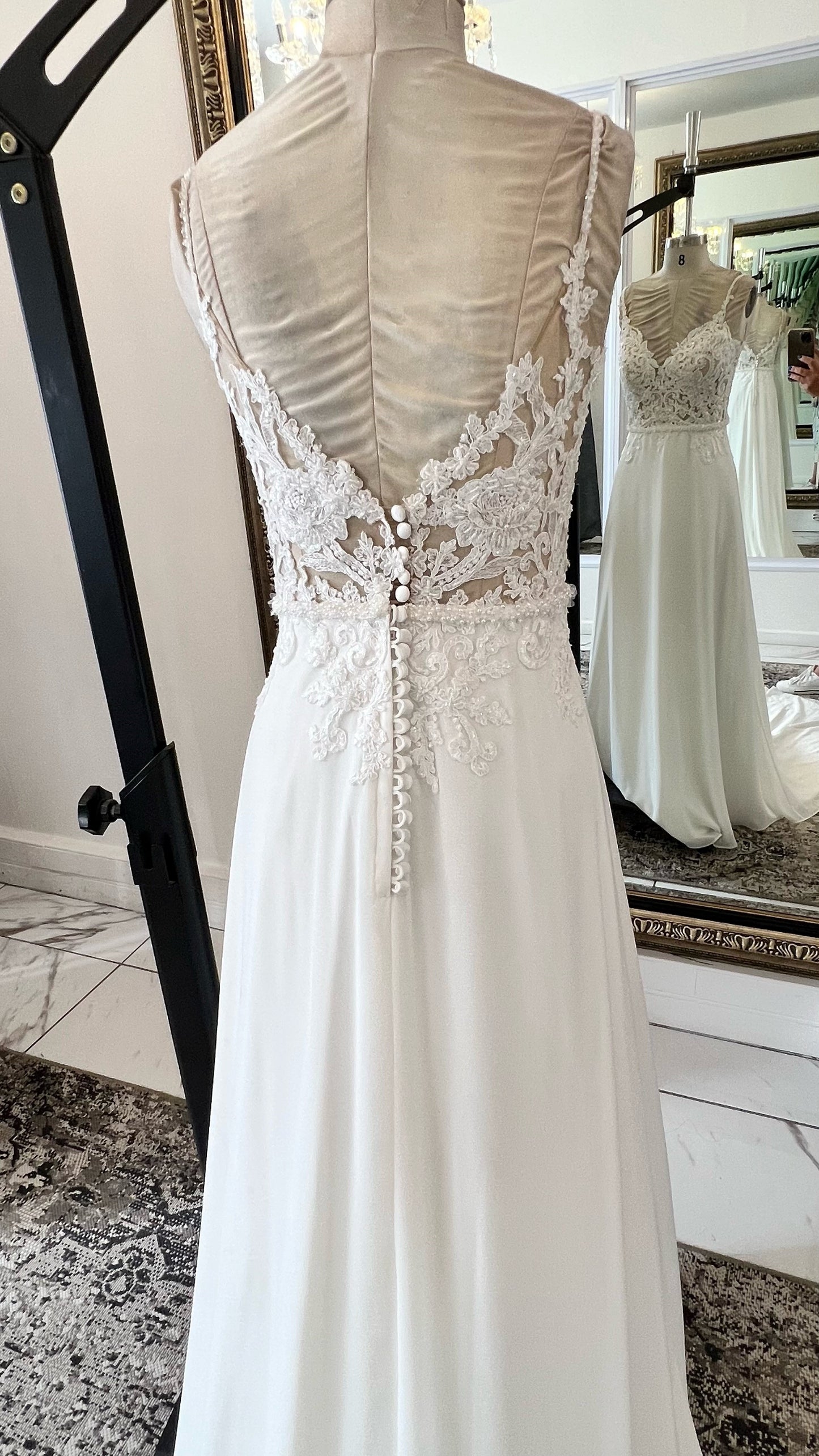 CODE 2183: Size 8/10