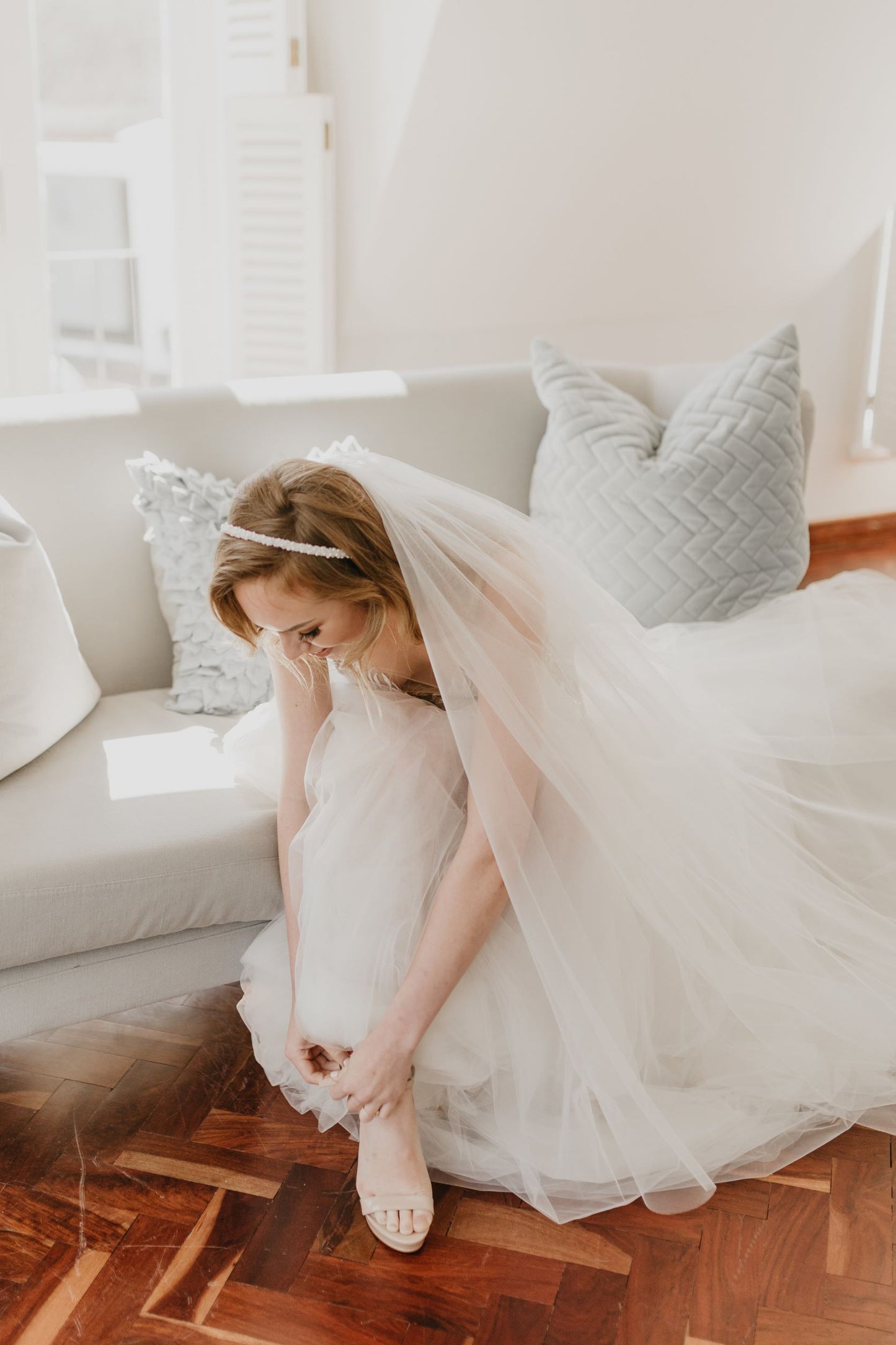 CODE 002: Veil - Long Plain Single