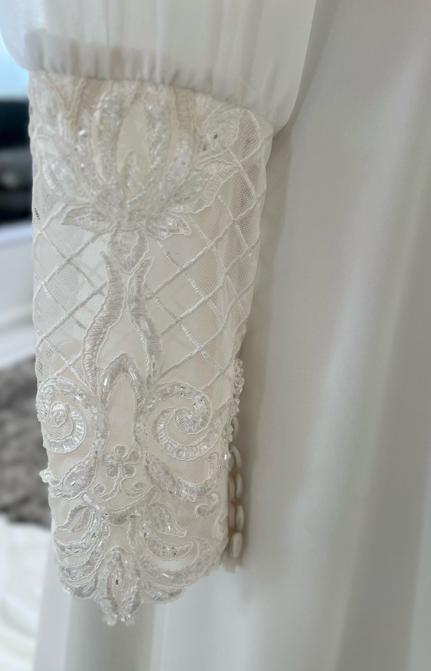 CODE 2034: Size 10