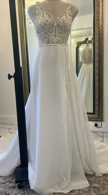 CODE 2111: Size 6/8