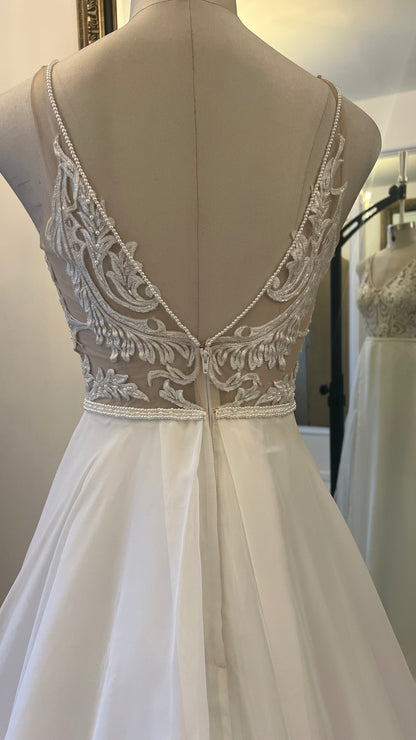 CODE 2111: Size 6/8